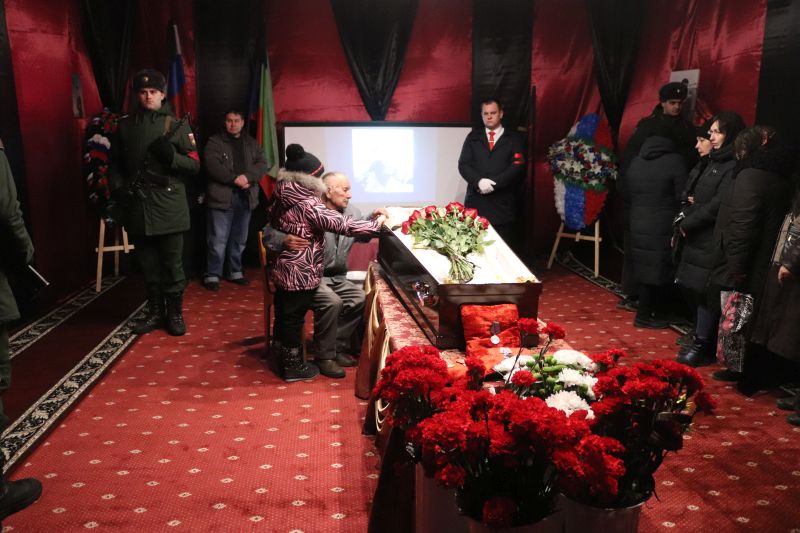 Где похоронят погибших в крокусе. Прощание с Алексеем Хасановым Клинцы. Похороны Алексея Хасанова Клинцы.