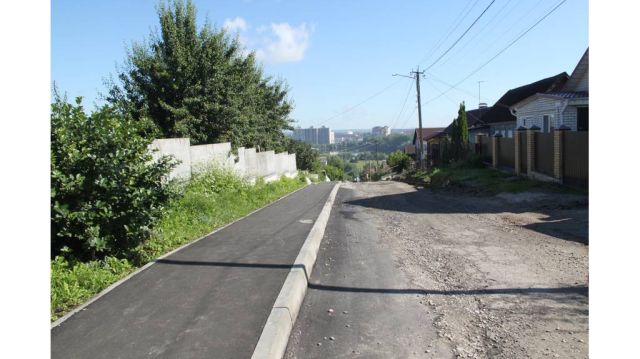 В Брянске капремонт дороги по переулку 1-му Городищенскому завершится в конце июля