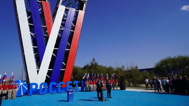 О линии электропередач в виде знака V рассказал брянский Губернатор