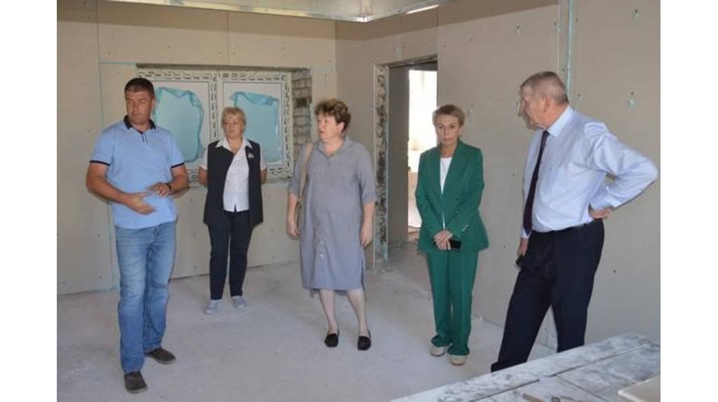 Продолжается капитальный ремонт Гордеевской школы на Брянщине