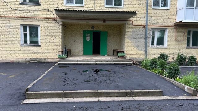 Благоустроили дворовые территории в Дубровке на Брянщине