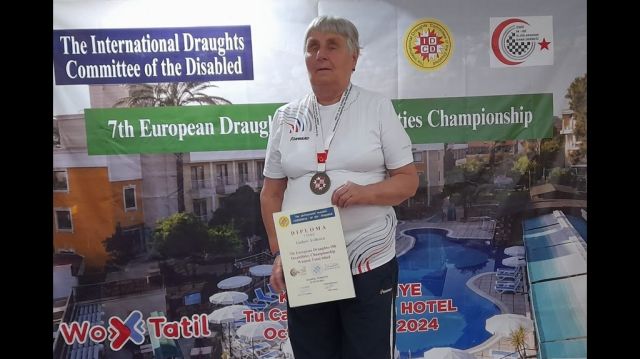 Чемпионкой Европы по шашкам среди слепых стала Любовь Волкова из Брянска