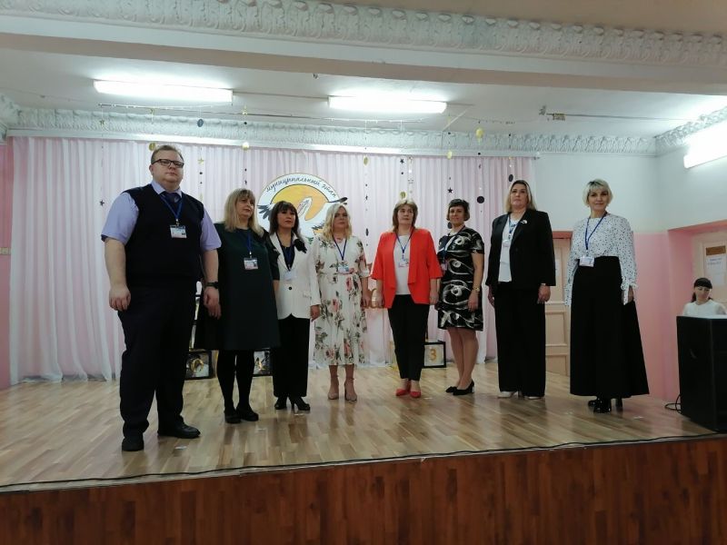 В брянских Клинцах прошло открытие муниципального этапа конкурса «Учитель года России — 2025»