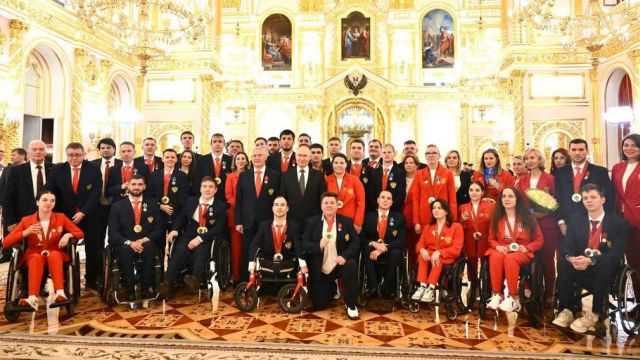 Паралимпийцы Брянщины в составе сборной России завоевали 5 медалей