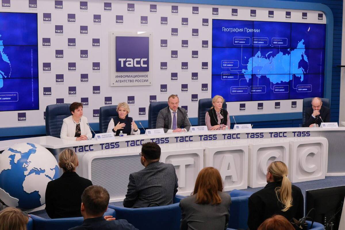 Брянщина подала более 500 заявок на муниципальную премию «Служение»