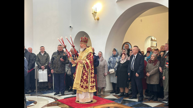 На Брянщине в селе Меленск освятили храм, построенный на пожертвования семьи  губернатора