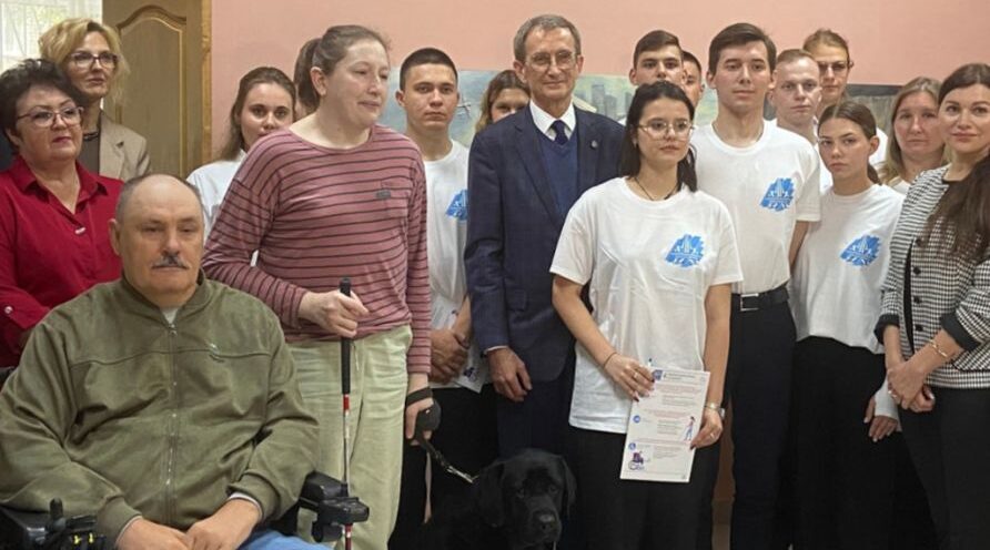 На Брянщине Николай Левичев встретился с волонтерами