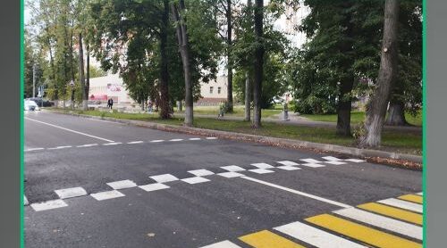 В Брянске отремонтировали участок дороги по улице Комсомольской