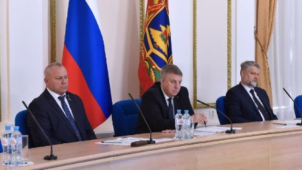 В Брянске прошло заседание комиссии по противодействию незаконному  обороту  промышленной продукции