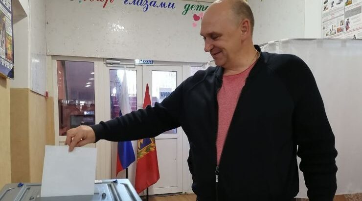 Свой выбор сделал депутат Брянской облдумы Виталий Беляй