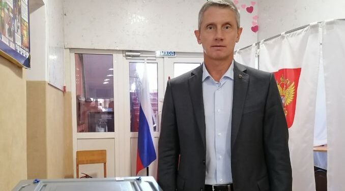 Участие в голосовании принял глава брянских Клинцов Олег Шкуратов