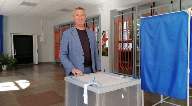 Глава Клинцовской городской администрации на Брянщине принял участие в выборах