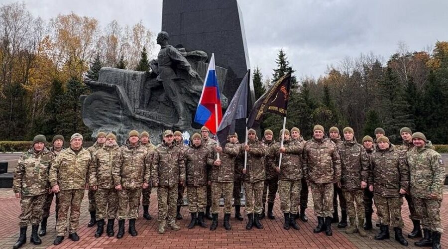 Память воинов-водителей почтили бойцы отряда «БАРС-Брянск»