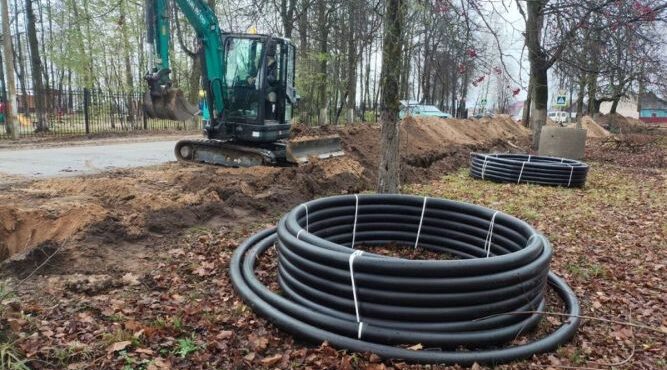 В брянской Клетне реконструируют водопроводные сети