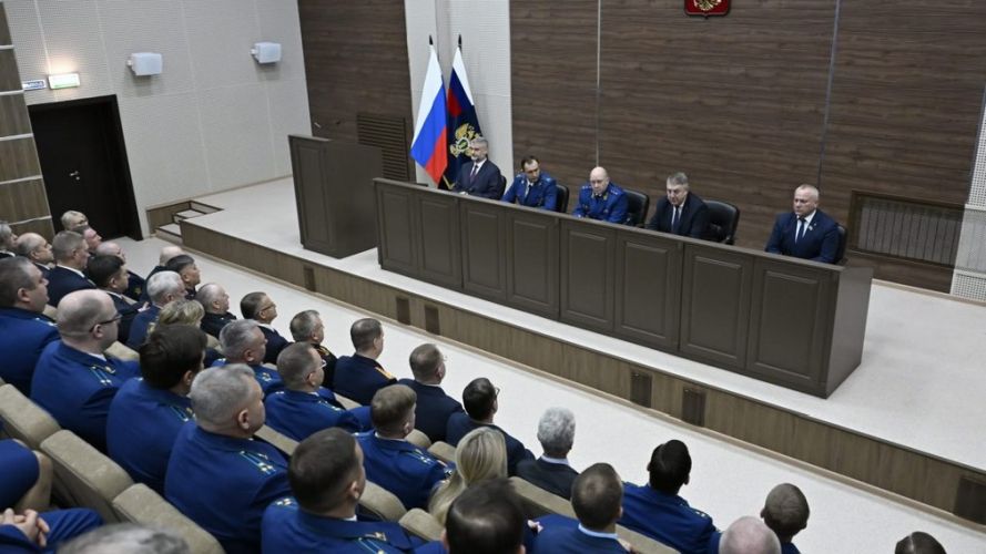 В Брянск прибыл новый прокурор региона