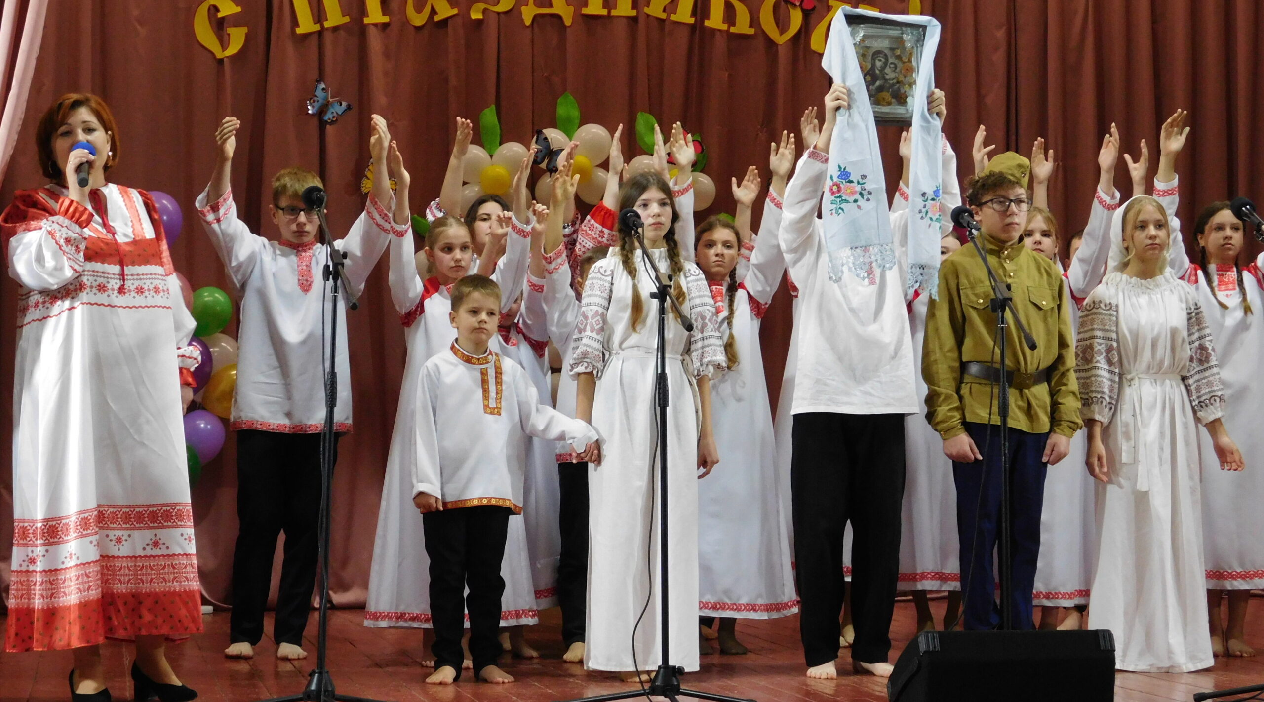 В Клинцовском районе отметили День матери