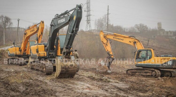 В Брянске началось строительство дороги-дублёра улицы Карачижской