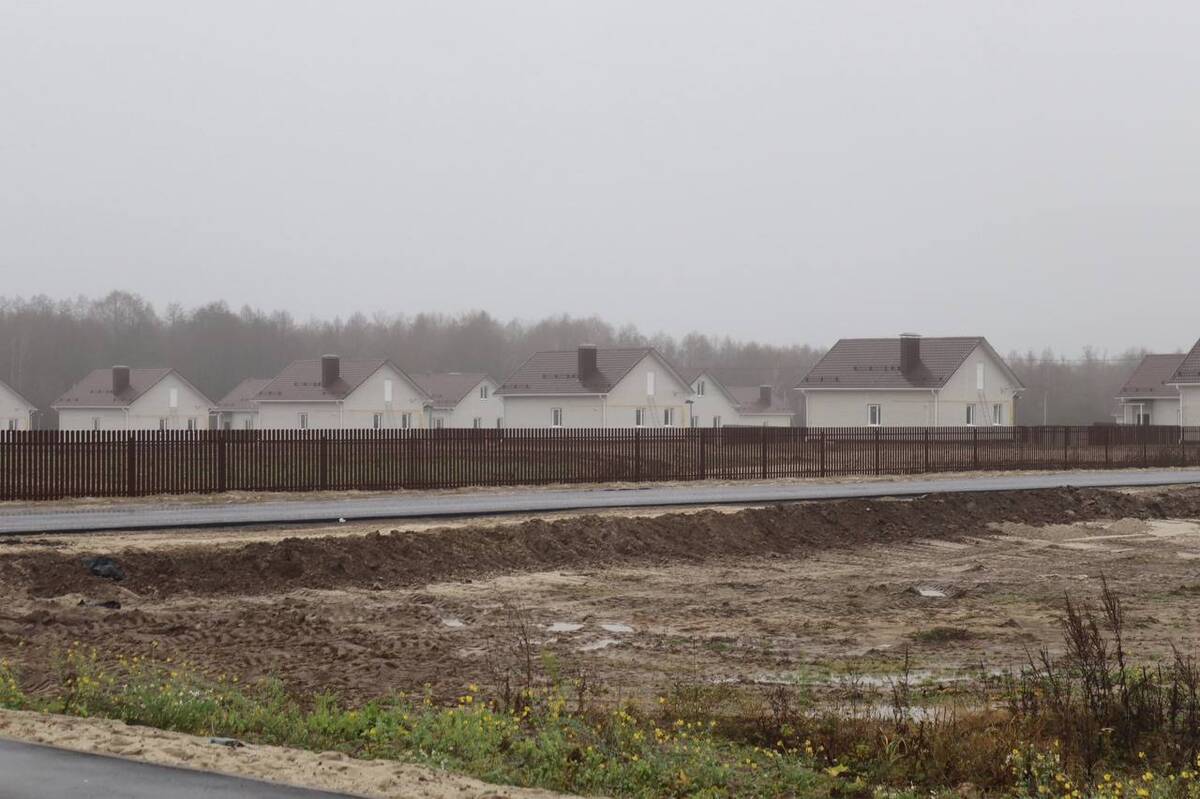 Завершается строительство малоэтажного комплекса в брянских Журиничах