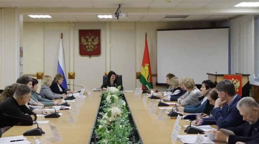 В Брянске за 2025 год прошло 10 ярмарок вакансий