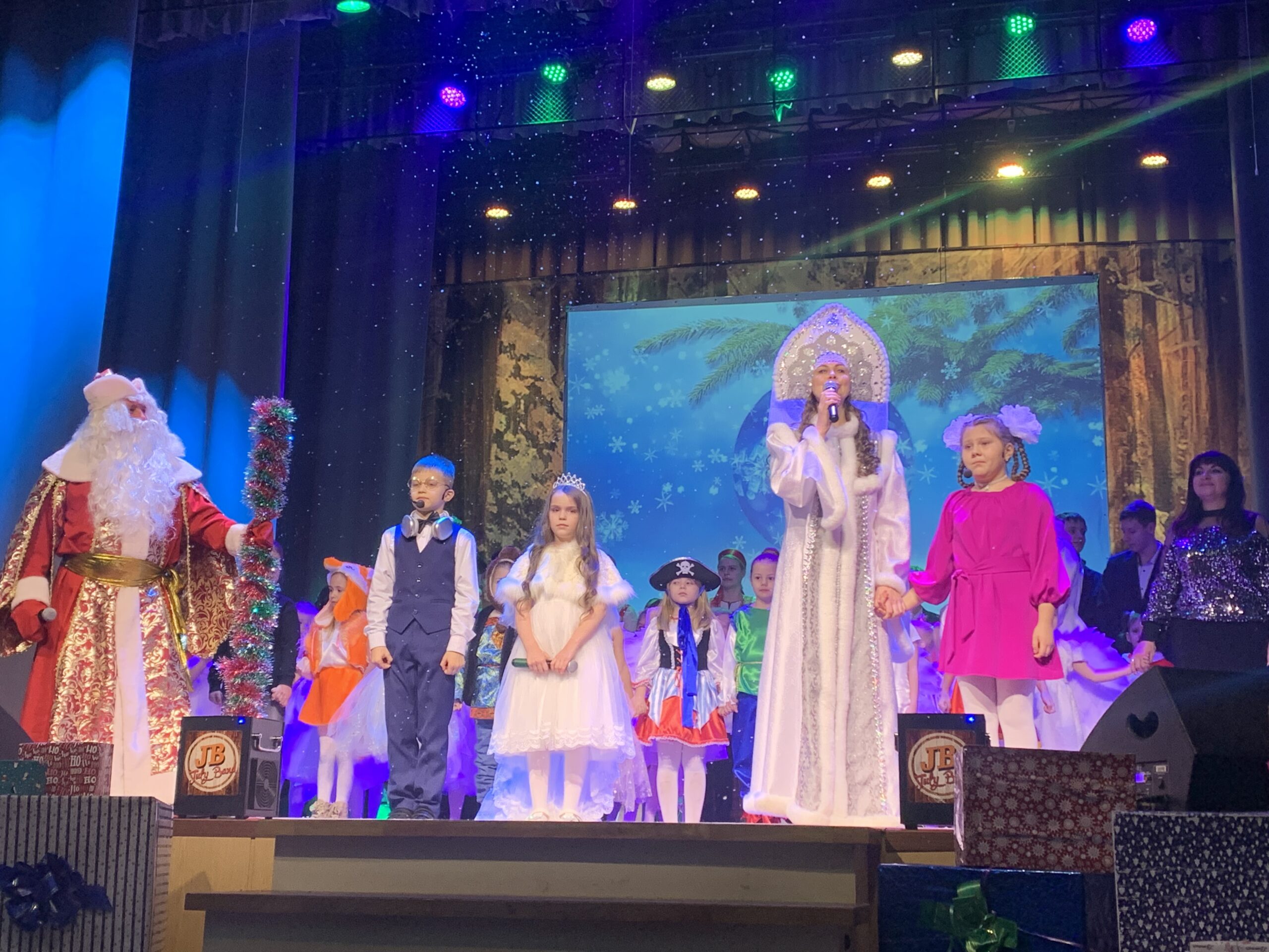 В Клинцах прошло новогоднее представление