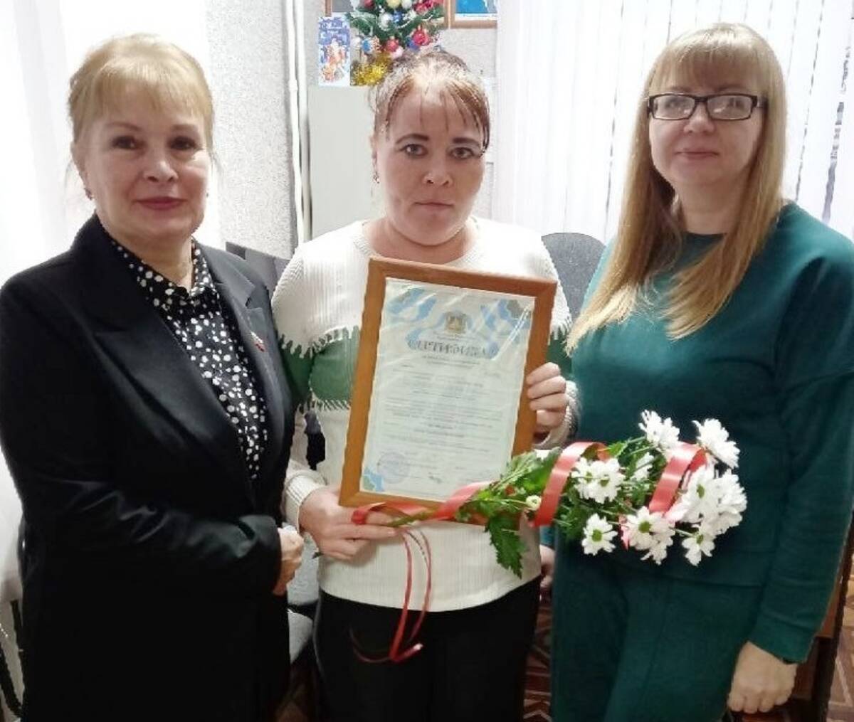 В Брянской области матери семи детей вручили сертификат на маткапитал