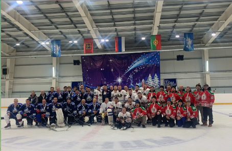 В Клинцах прошел Рождественский турнир по хоккею