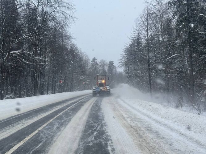 На Брянщине ликвидируют последствия снегопада