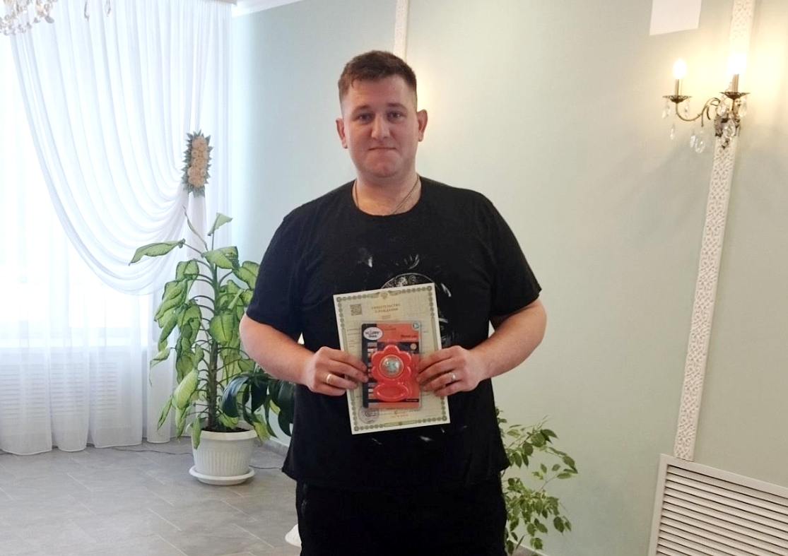 В наступившем году в Клинцах первой зарегистрирована девочка Виктория