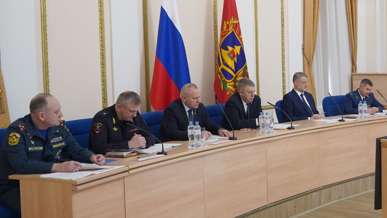 В Брянске прошло заседание комиссии по предупреждению и ликвидации ЧС