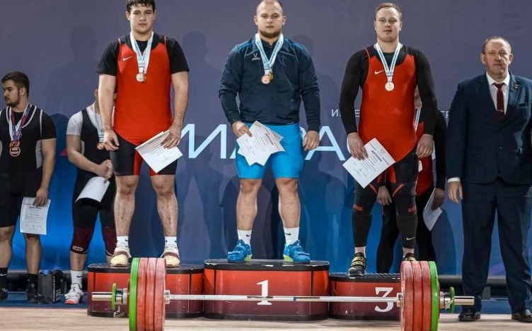 Брянские тяжелоатлеты заняли призовые места