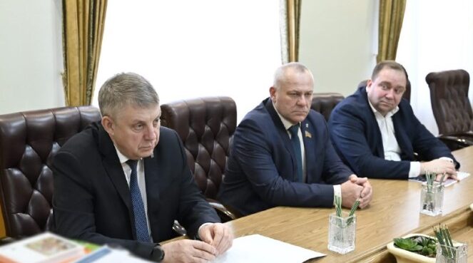 В Брянске обсудили перспективы развития АО «Завод «Снежеть»