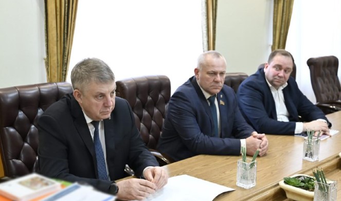 В Брянске обсудили перспективы развития АО «Завод «Снежеть»