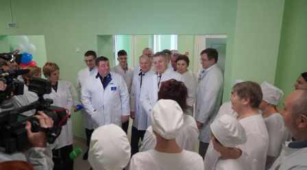 Глава Брянщины посетили терапевтический корпус Почепской ЦРБ