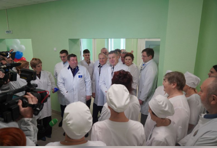 Глава Брянщины посетили терапевтический корпус Почепской ЦРБ