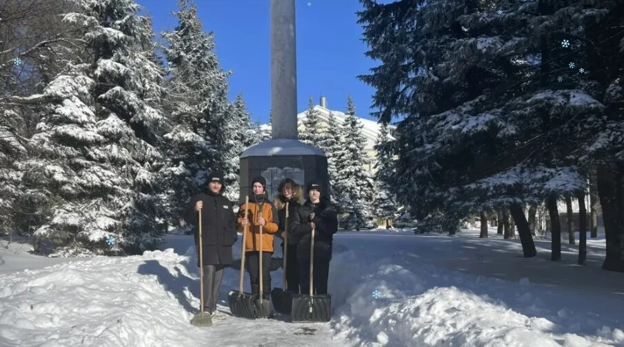 На Брянщине школьники взяли шефство над памятником