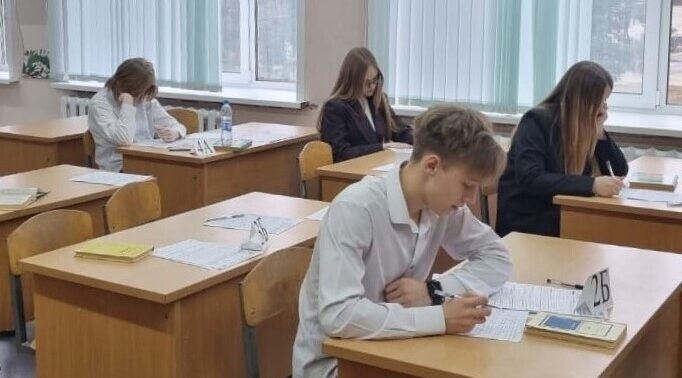 Брянские выпускники интересуются естественно-научными предметами