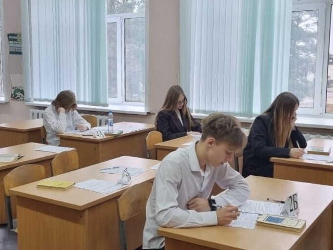 Брянские выпускники интересуются естественно-научными предметами