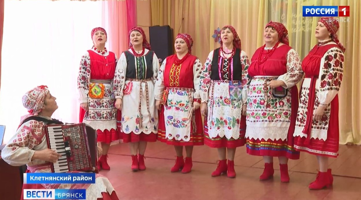 Брянский ансамбль «Миряночка» обновит сценические костюмы