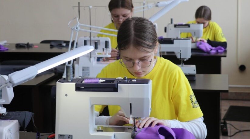 В Брянске соревнуются юные профессионалы