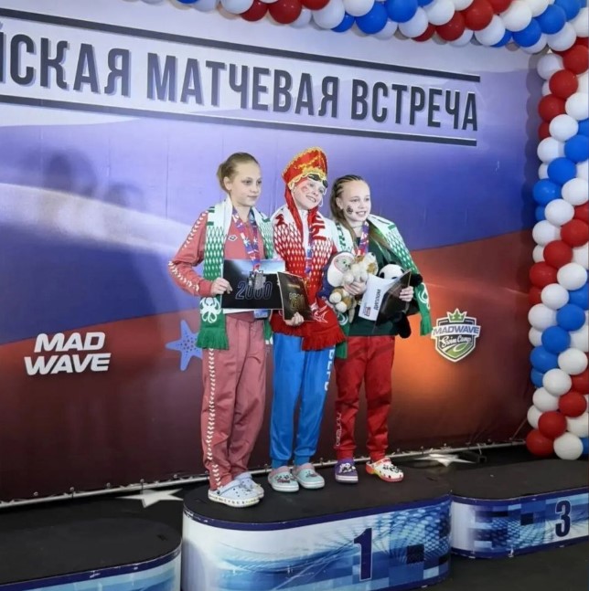 Юная брянская спортсменка завоевала серебро на турнире по плаванию