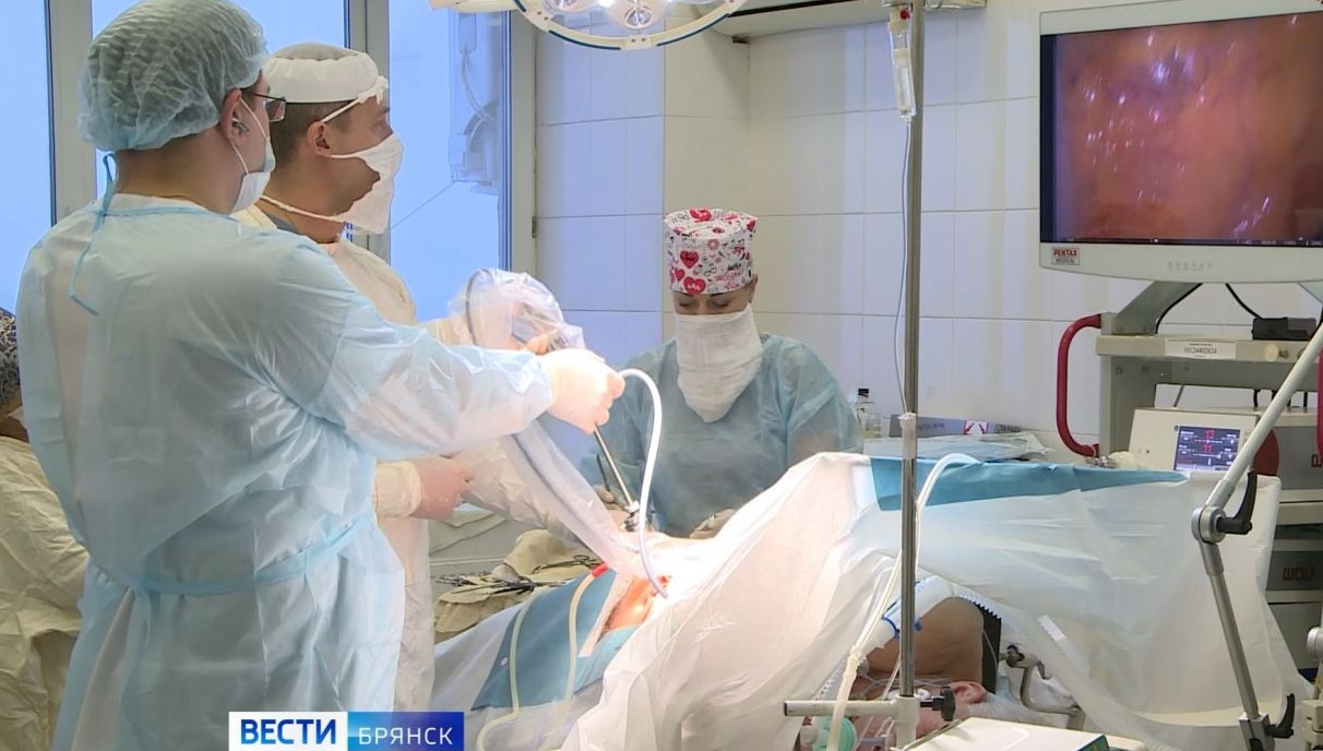 В Брянске провел сложную операцию директор филиала Сеченовского университета