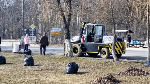 В Брянске техника участвовала в общегородском субботнике