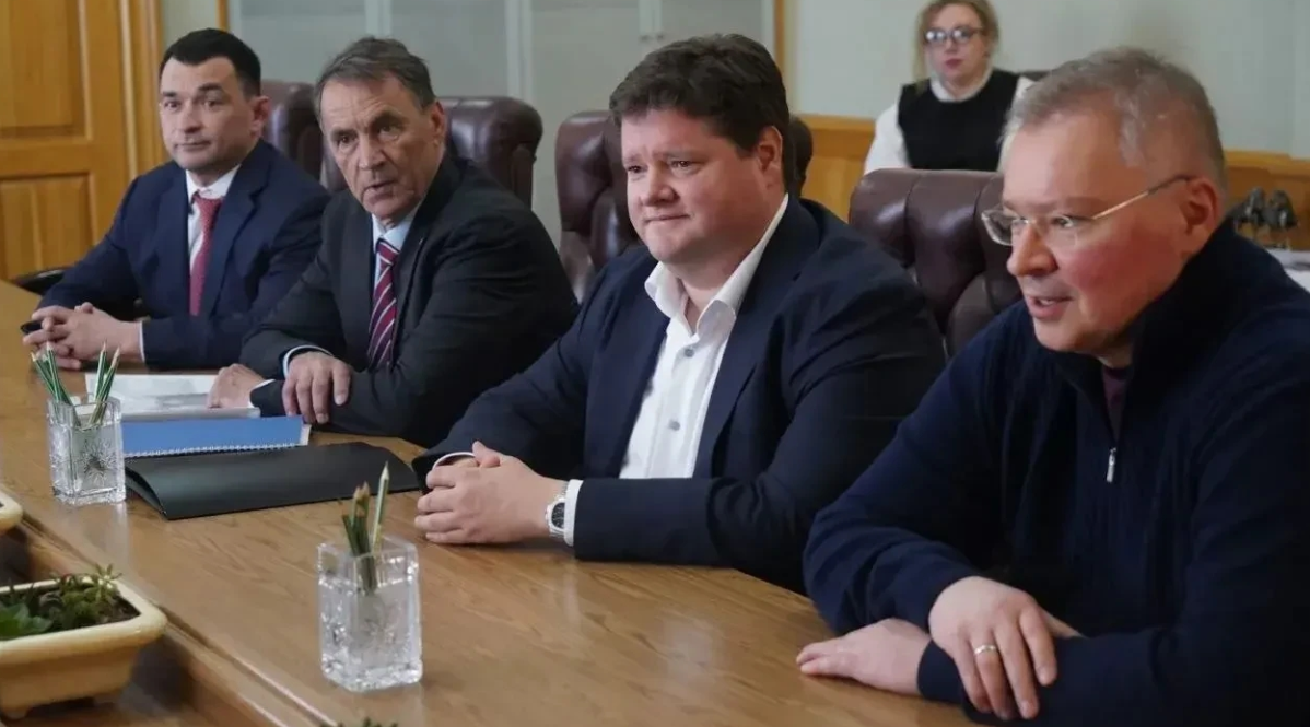 В Брянске прошла рабочая встреча с учредителем группы компаний по производству стройматериалов