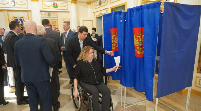 В Брянске состоялось первое заседание Общественной палаты