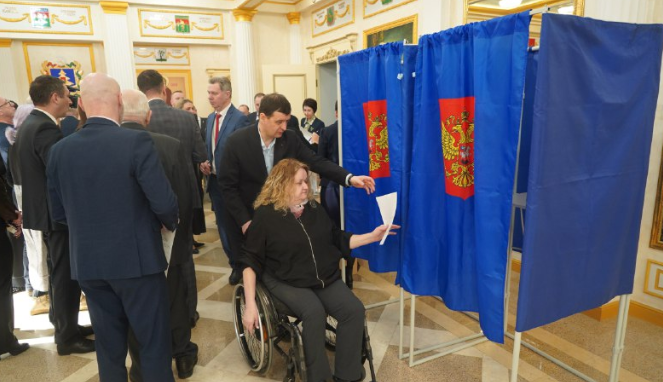 В Брянске состоялось первое заседание Общественной палаты