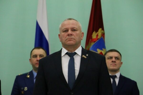 Брянская областная Дума приняла важное решение в поддержку семей тех, кто удостоен высших наград