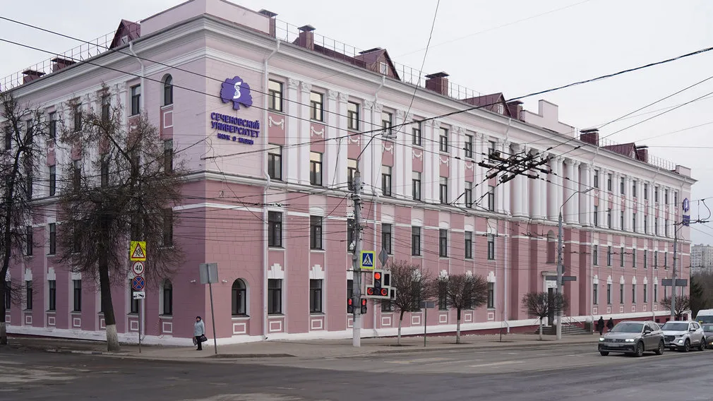 В брянский филиал Сеченовского медуниверситета на бюджетные места наберут 230 студентов