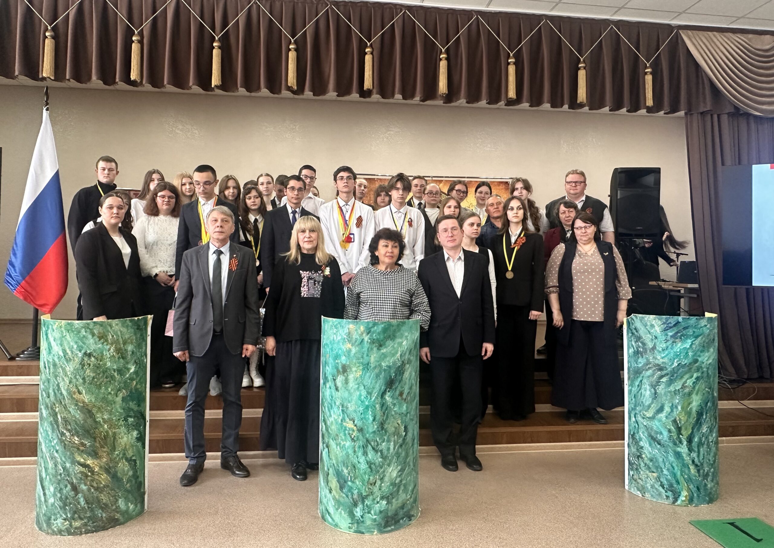 В Клинцах состоялся финал игры «Умники и умницы»