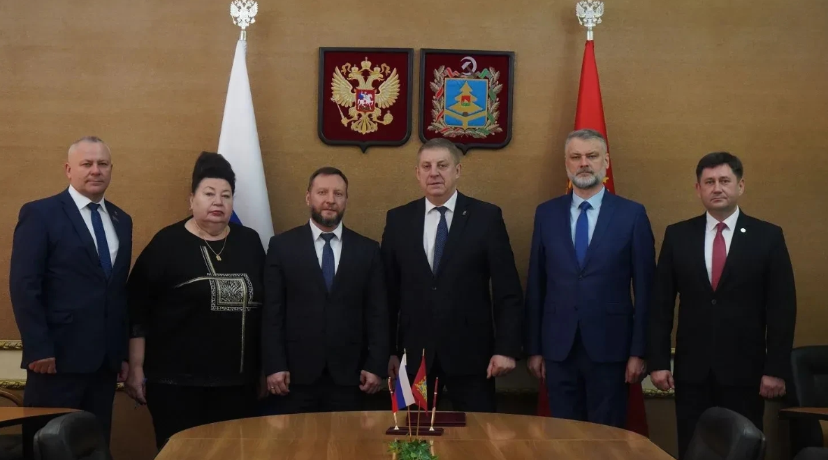 В Брянске прошла рабочая встреча с Сергеем Анатольевичем Пузыревским