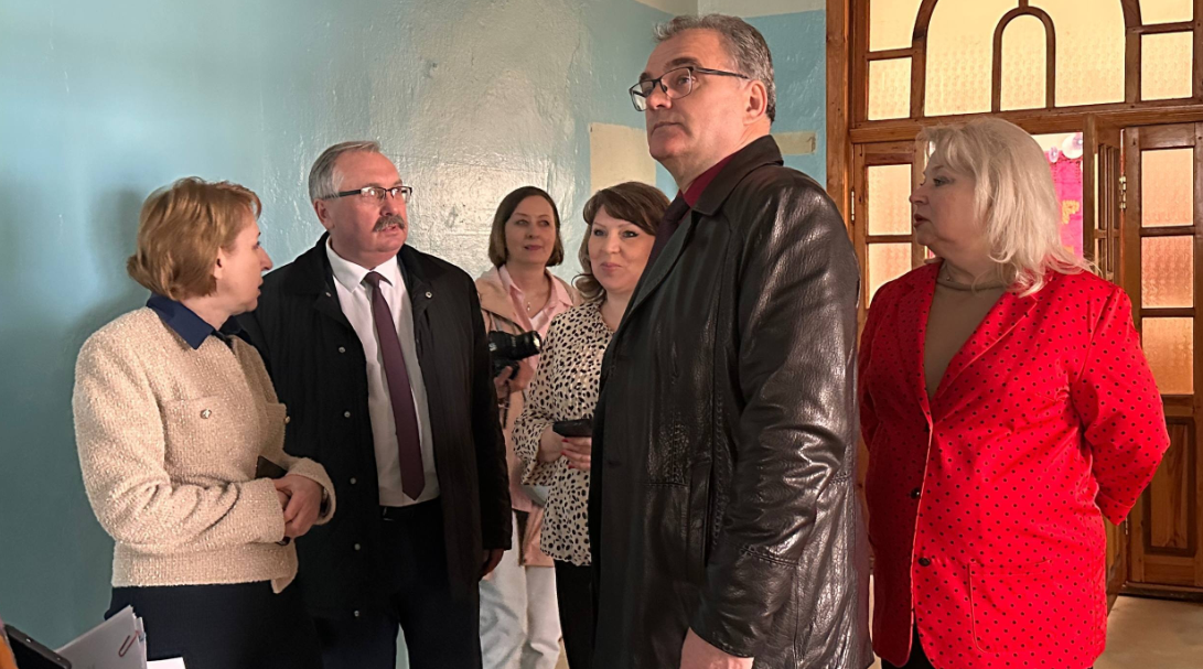 В четырех школах Брянска начался капремонт